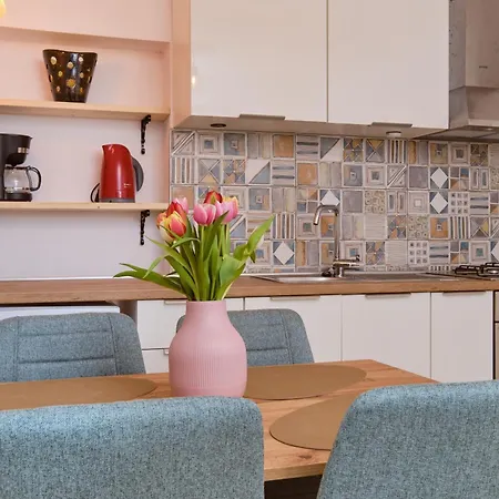Apartamento Deja Near Centar And Cikat Bay With Private Parking Mali Lošinj